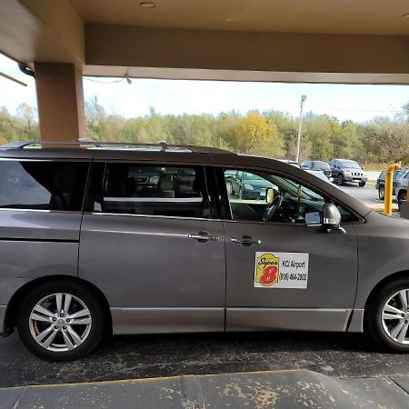 Super 8 By Wyndham Kansas City Airport North Zewnętrze zdjęcie