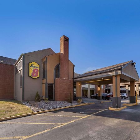 Super 8 By Wyndham Kansas City Airport North Zewnętrze zdjęcie