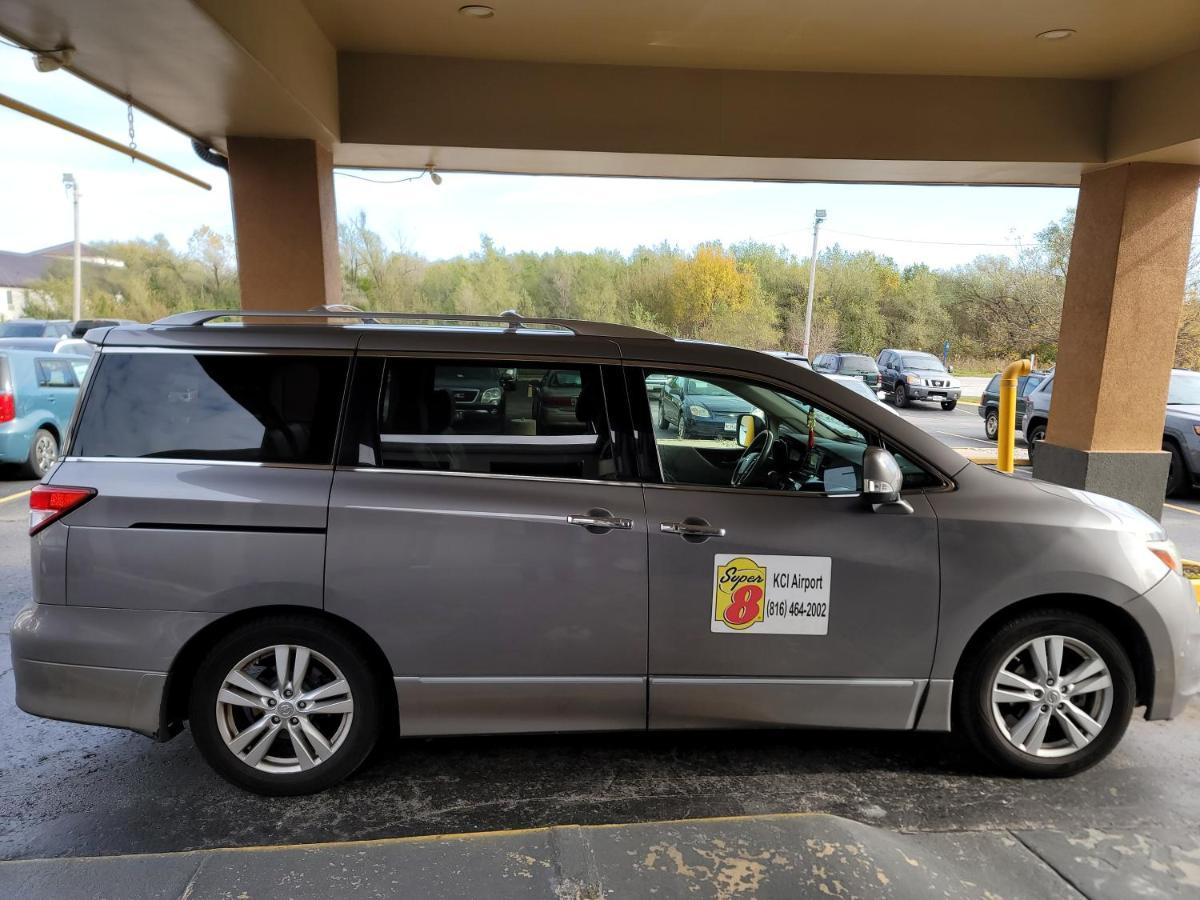 Super 8 By Wyndham Kansas City Airport North Zewnętrze zdjęcie