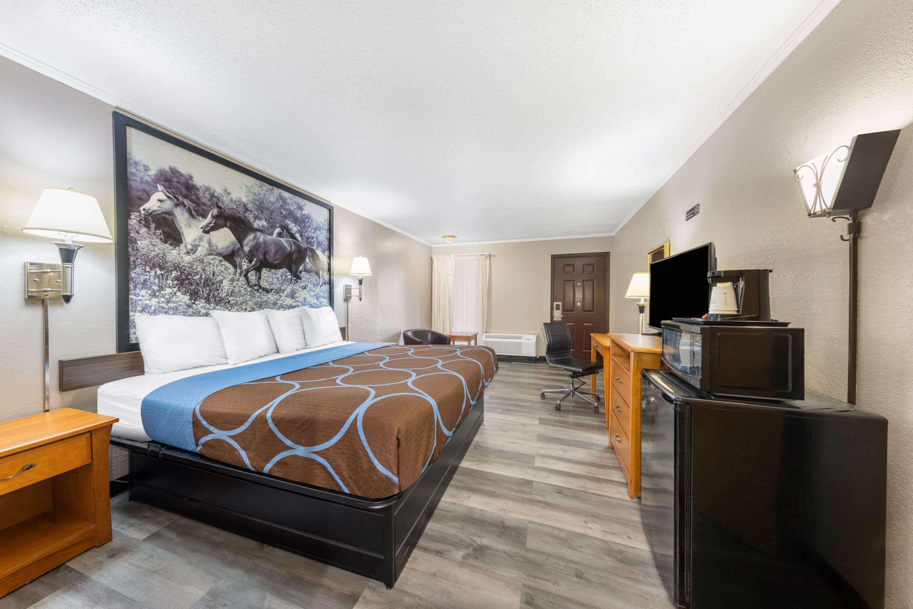 Super 8 By Wyndham Kansas City Airport North Zewnętrze zdjęcie